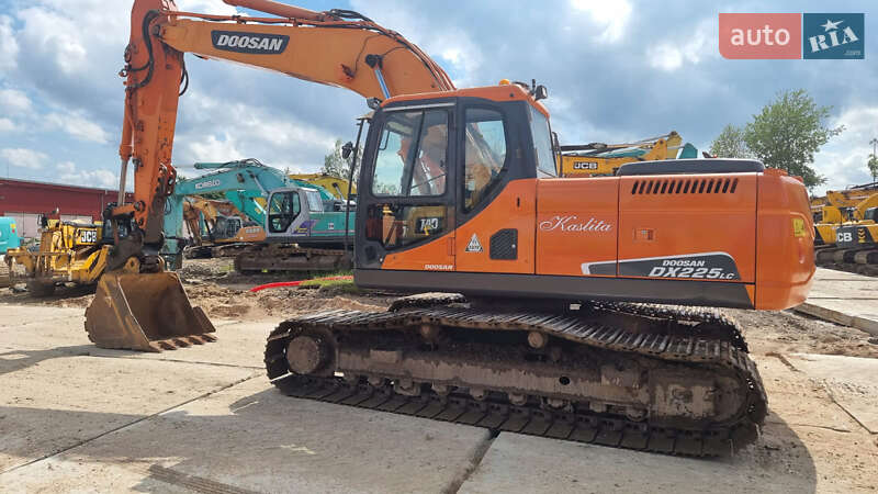 Гусеничний екскаватор Doosan DX 225LC-3 2013 в Одесі