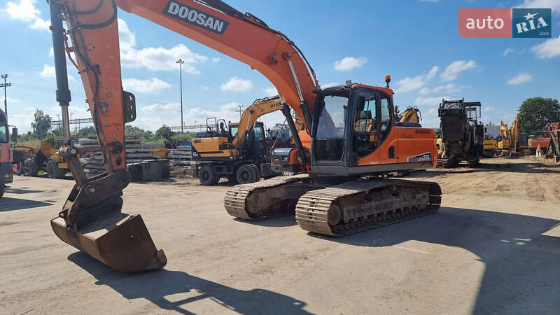 Гусеничний екскаватор Doosan DX 225LC-3 2014 в Одесі фото 10 Гусеничний екскаватор Doosan DX 225LC-3 2014 в Одесі
