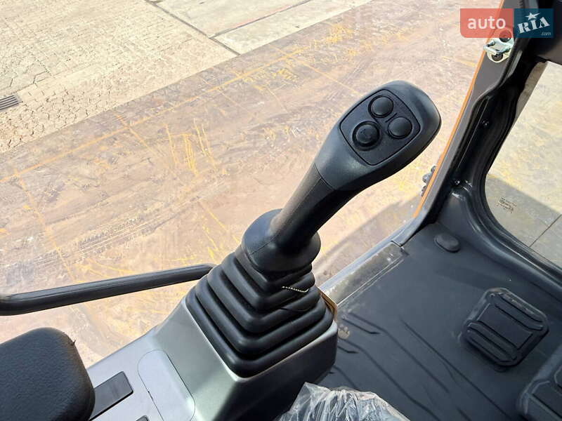 Гусеничний екскаватор Doosan DX 225LC-3 2025 в Києві фото 16 Гусеничний екскаватор Doosan DX 225LC-3 2025 в Києві