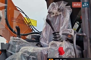 Гусеничний екскаватор Doosan DX 2024 в Києві