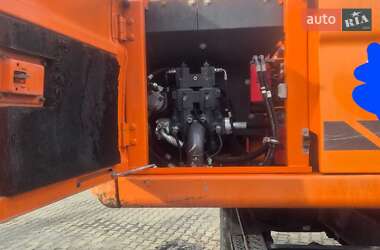 Экскаватор погрузчик Doosan DX 2013 в Черновцах