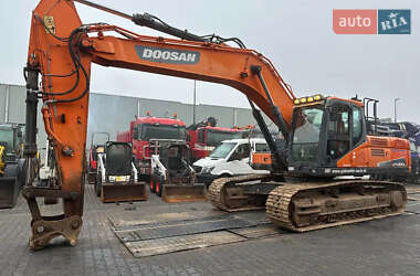 Гусеничний екскаватор Doosan DX 2015 в Києві