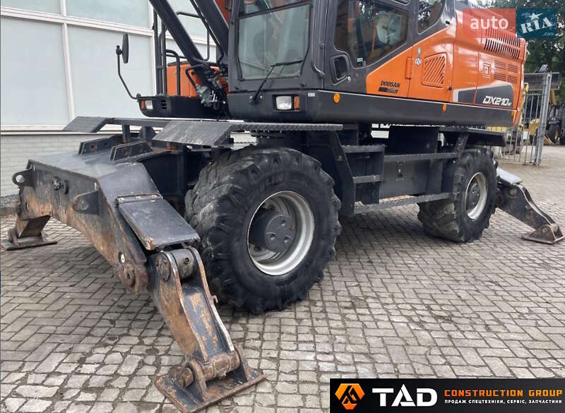 Колесный экскаватор Doosan DX 2020 в Киеве фото 11 Колесный экскаватор Doosan DX 2020 в Киеве