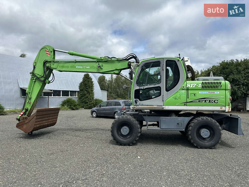 Колісний екскаватор Doosan DX 2011 в Луцьку