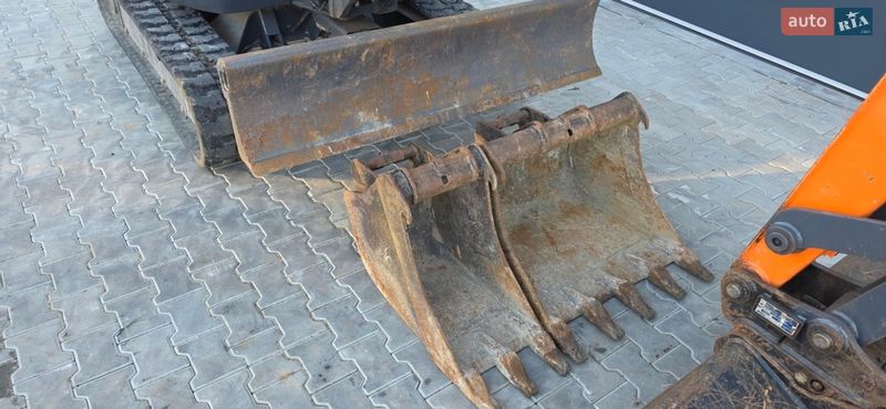 Миниэкскаватор Doosan DX 2022 в Луцке фото 7 Миниэкскаватор Doosan DX 2022 в Луцке