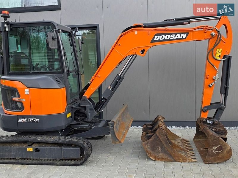 Миниэкскаватор Doosan DX 2022 в Луцке