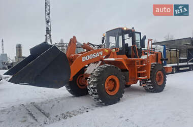 Фронтальный погрузчик Doosan MEGA 2003 в Киеве
