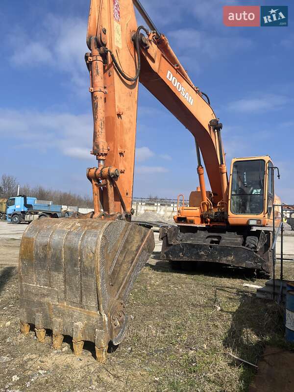 Экскаватор погрузчик Doosan Solar 210 2008 в 