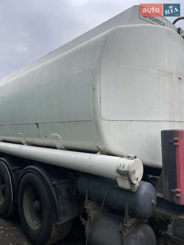 Цистерна полуприцеп Dromech BHT 2006 в Гайсине