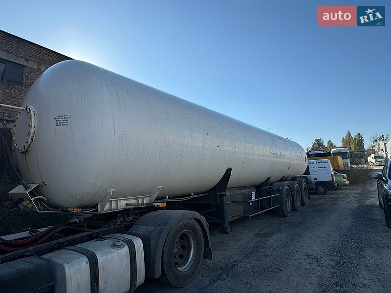 Газовоз Dromech BHT 2004 в Рівному