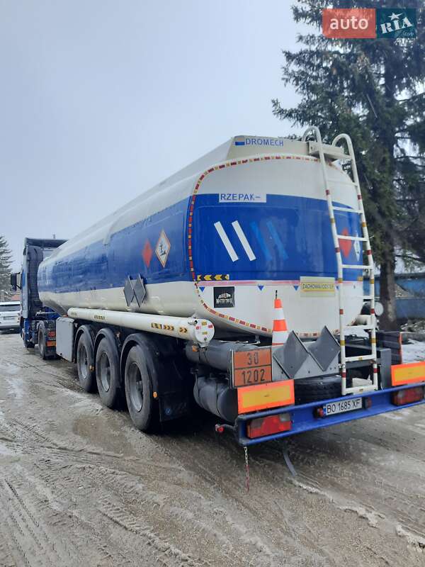 Цистерна напівпричіп Dromech CNK 1996 в Тернополі