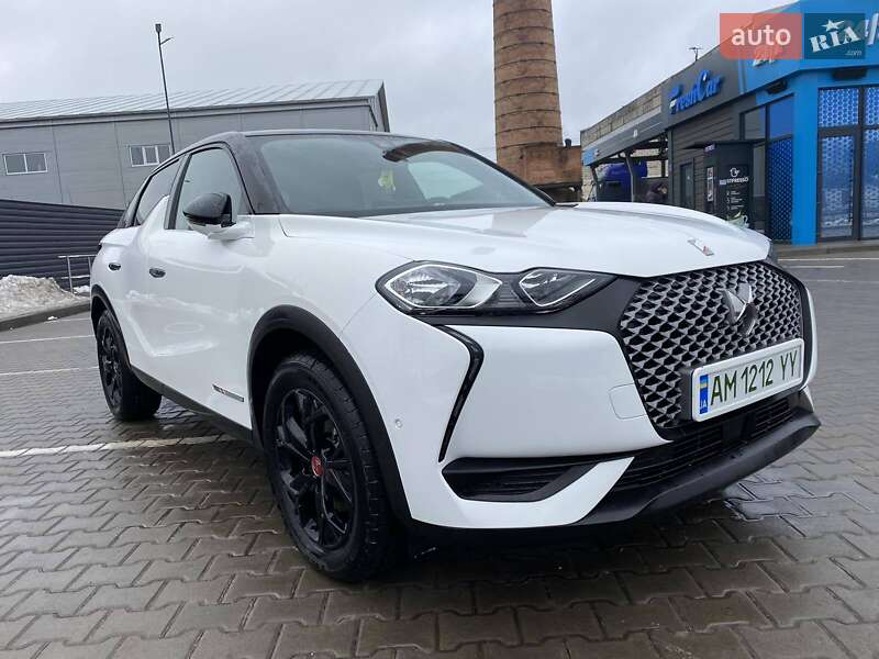 Внедорожник / Кроссовер DS 3 Crossback 2020 в 