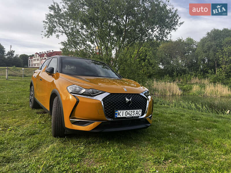Внедорожник / Кроссовер DS 3 Crossback 2020 в 