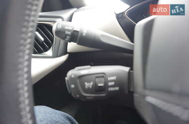 Внедорожник / Кроссовер DS 3 Crossback 2019 в 