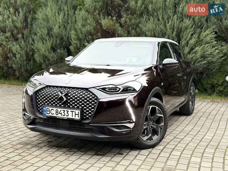 Внедорожник / Кроссовер DS 3 Crossback 2019 в 