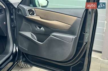 Внедорожник / Кроссовер DS 3 Crossback 2021 в 