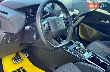 Внедорожник / Кроссовер DS 3 Crossback 2020 в 