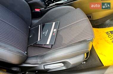 Внедорожник / Кроссовер DS 3 Crossback 2020 в 