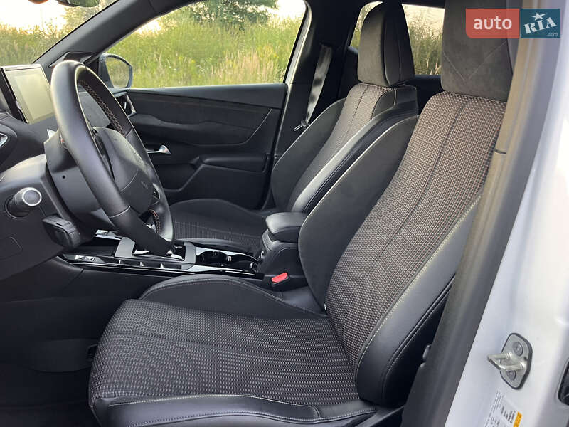 Внедорожник / Кроссовер DS 3 Crossback 2021 в Львове