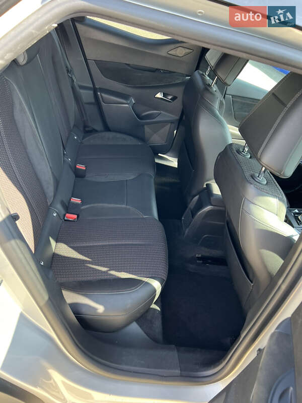 Внедорожник / Кроссовер DS 3 Crossback 2020 в Киеве