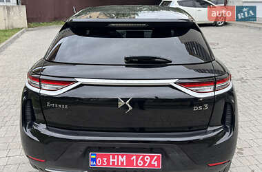 Внедорожник / Кроссовер DS 3 Crossback 2020 в 