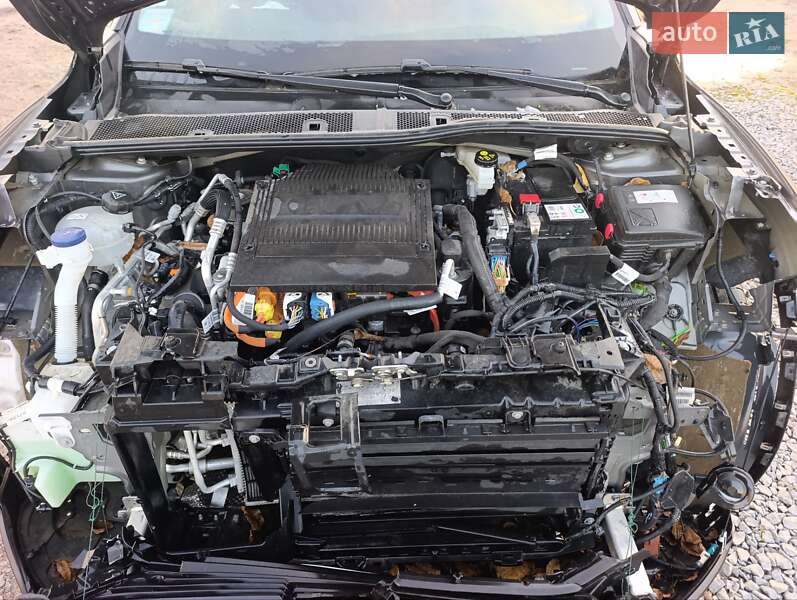 Внедорожник / Кроссовер DS 3 Crossback 2024 в Львове