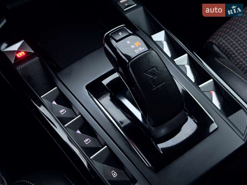 Внедорожник / Кроссовер DS 3 e-Tense 2020 в Виннице