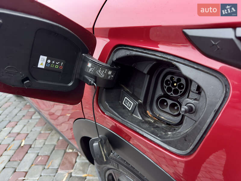 Внедорожник / Кроссовер DS 3 e-Tense 2020 в Виннице