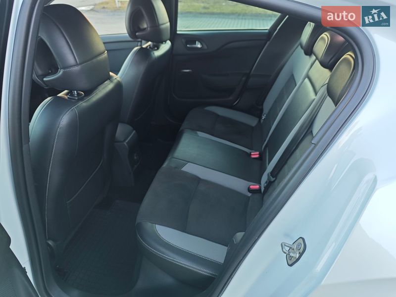 Хэтчбек DS 4 Crossback 2018 в Бродах