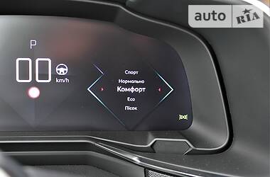 Позашляховик / Кросовер DS 7 Crossback 2019 в 