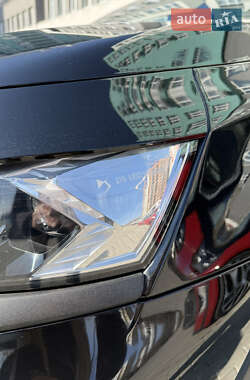 Внедорожник / Кроссовер DS 7 Crossback 2020 в 
