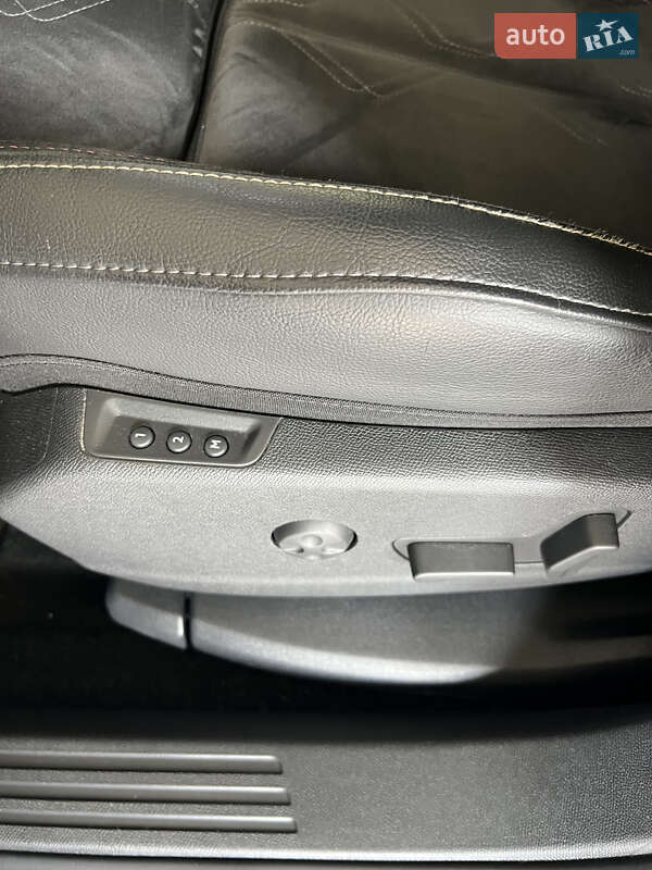 Внедорожник / Кроссовер DS 7 Crossback 2020 в Киеве