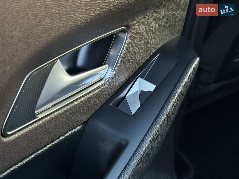 Внедорожник / Кроссовер DS 7 Crossback 2021 в Дрогобыче