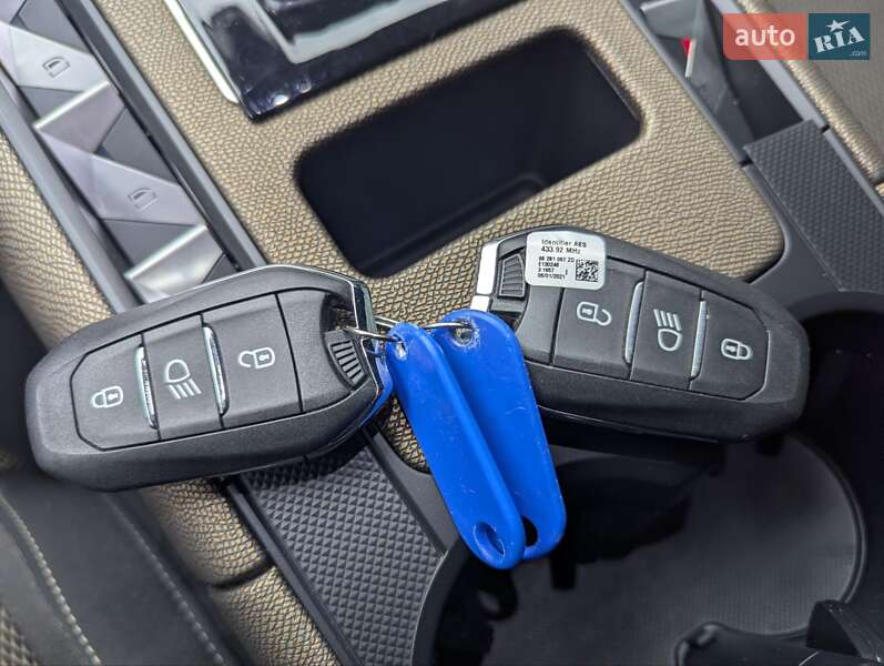 Позашляховик / Кросовер DS 7 Crossback 2021 в Дубні фото 25 Позашляховик / Кросовер DS 7 Crossback 2021 в Дубні