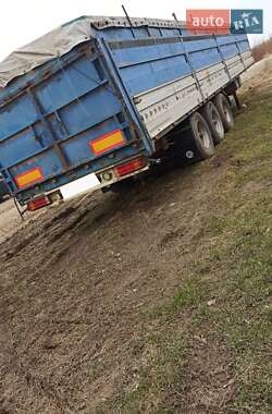 Зерновоз - напівпричіп ДСАН 27 2002 в Бару