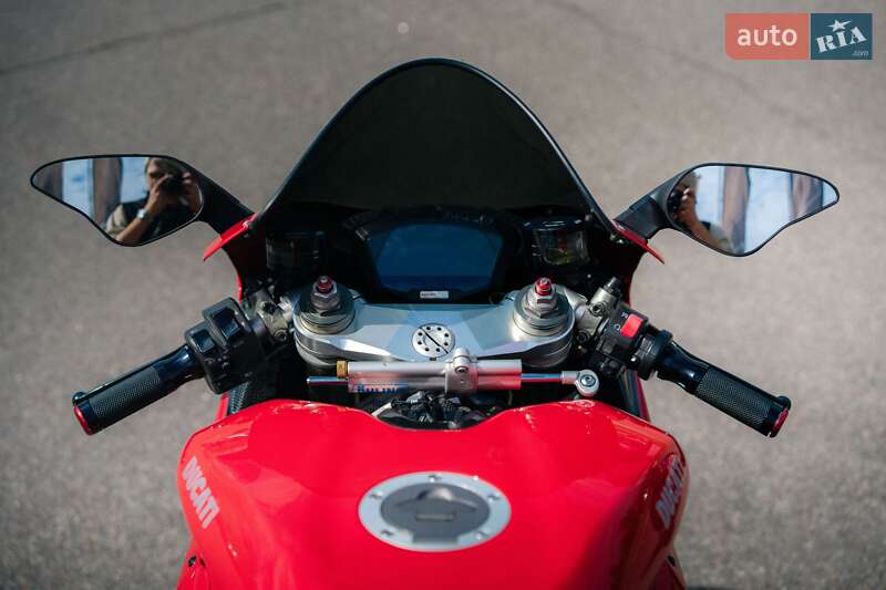 Спортбайк Ducati 1198 2009 в Киеве