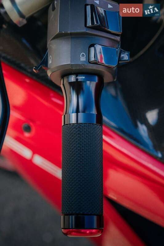 Спортбайк Ducati 1198 2009 в Киеве