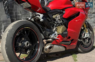 Спортбайк Ducati 1199 Panigale S 2012 в 