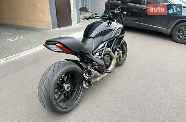 Мотоцикл Спорт-туризм Ducati Diavel 1200 2015 в Киеве