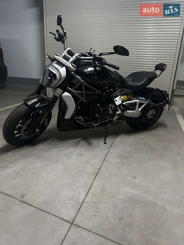 Боббер Ducati Diavel 1260S 2019 в 