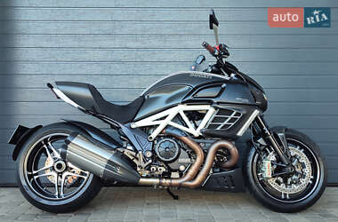 Мотоцикл Круизер Ducati Diavel AMG 2012 в 