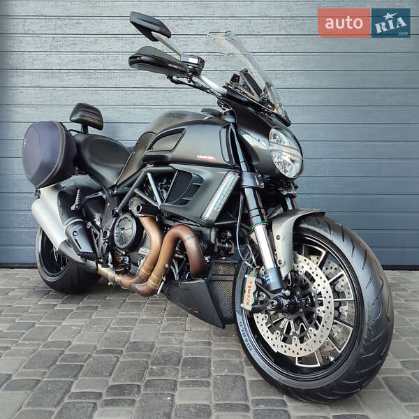 Мотоцикл Круизер Ducati Diavel Strada 2014 в 
