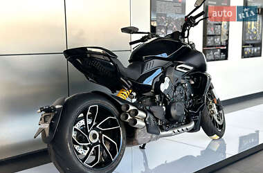 Мотоцикл Без обтікачів (Naked bike) Ducati Diavel V4 1158 2024 в 