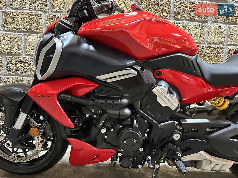 Мотоцикл Без обтікачів (Naked bike) Ducati Diavel V4 1158 2024 в Одесі фото 10 Мотоцикл Без обтікачів (Naked bike) Ducati Diavel V4 1158 2024 в Одесі
