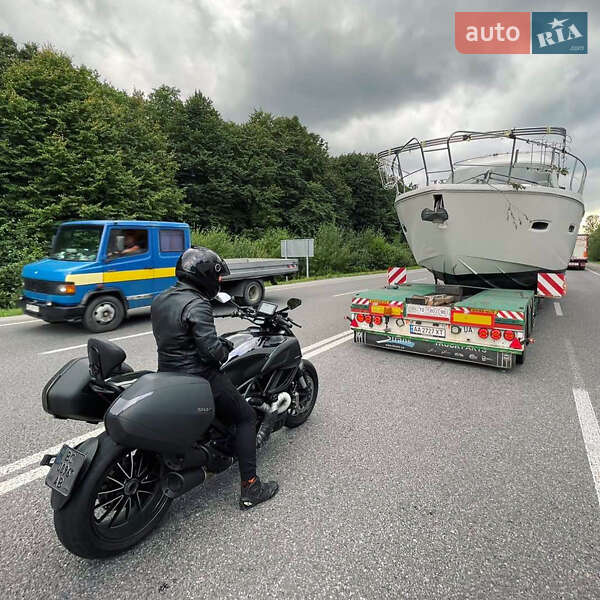 Мотоцикл Спорт-туризм Ducati Diavel 2013 в Львові