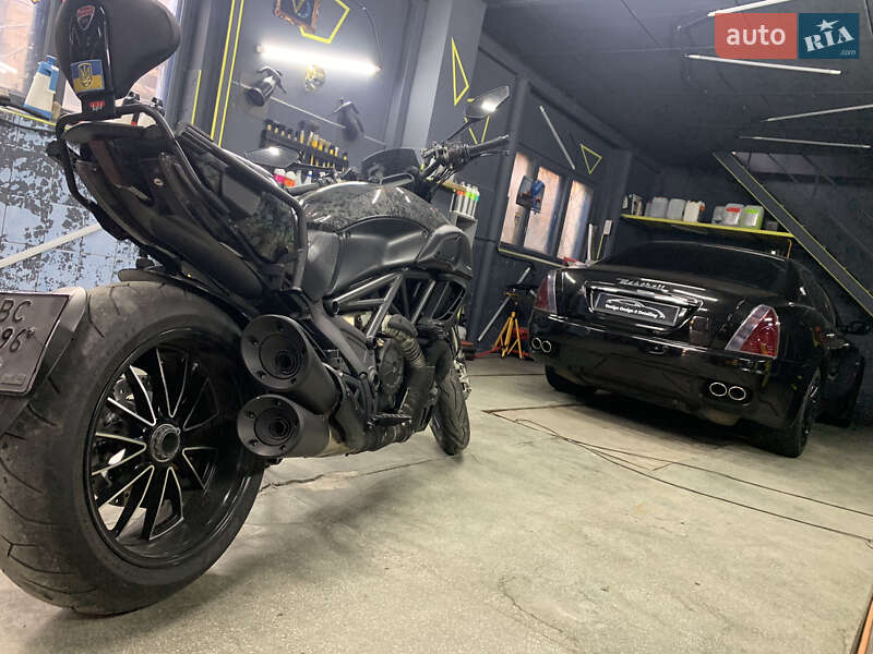 Мотоцикл Спорт-туризм Ducati Diavel 2013 в Львові