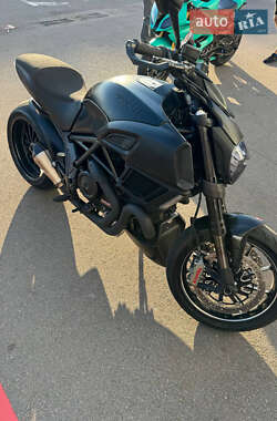 Мотоцикл Круизер Ducati Diavel 2014 в Киеве