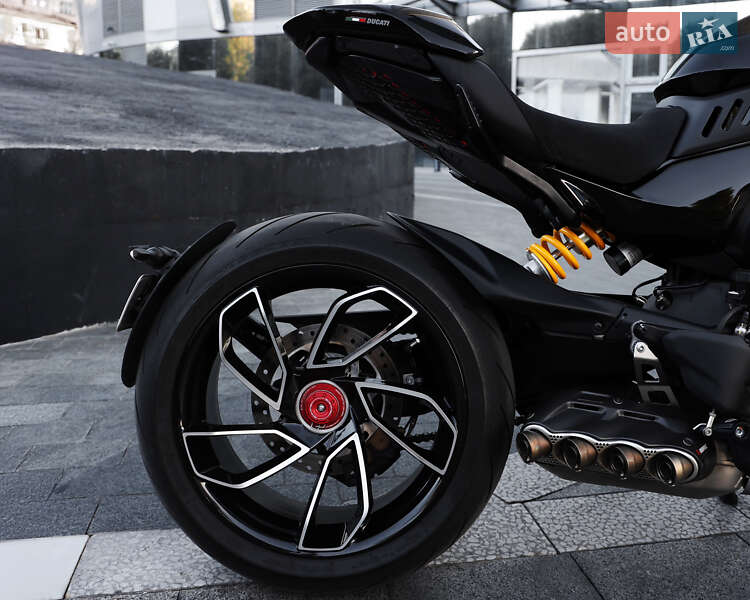 Мотоцикл Круизер Ducati Diavel 2023 в Киеве