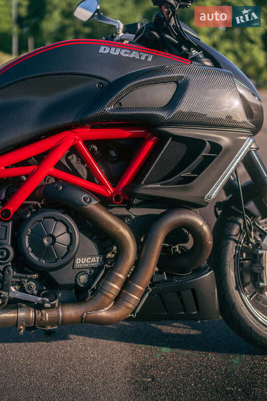 Мотоцикл Без обтікачів (Naked bike) Ducati Diavel 2012 в Києві
