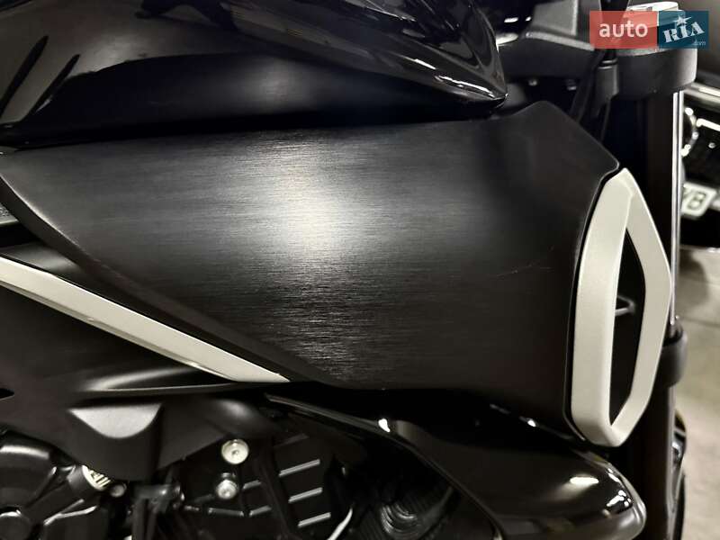 Мотоцикл Спорт-туризм Ducati Diavel 2024 в Києві